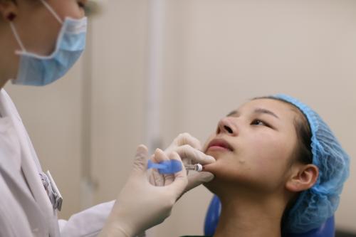 玻尿酸有哪些牌子?进口玻尿酸和国产玻尿酸哪个好? 玻尿酸有哪些牌子?进口玻尿酸和国产玻尿酸哪个好?